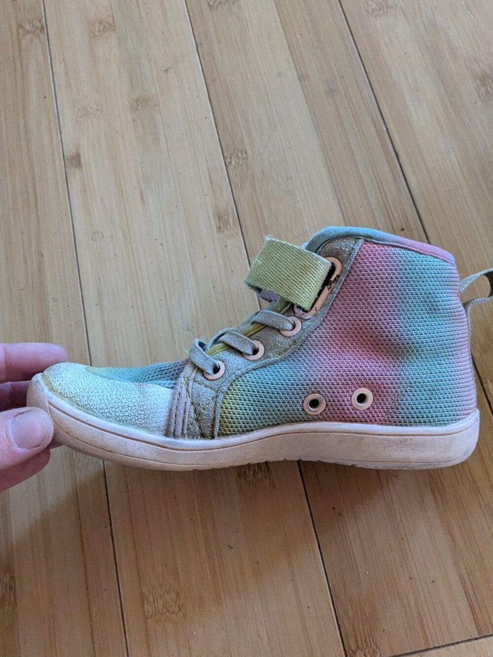 Saguaro Rainbow sneakers, barefoot/minimalist, size eu29 us 11.5
